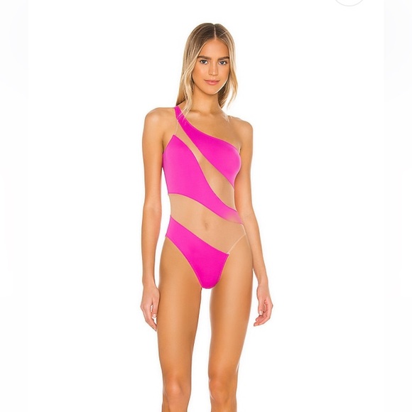 Normal Kamali pink swimsuit one piece size S. Very good condition - Picture 5 of 7